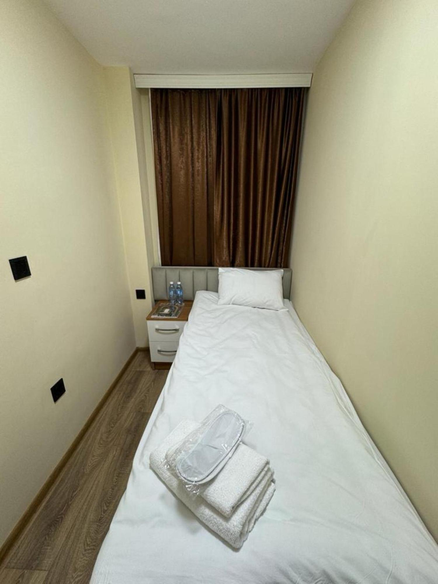 באקו Hillside City Center Hotel מראה חיצוני תמונה