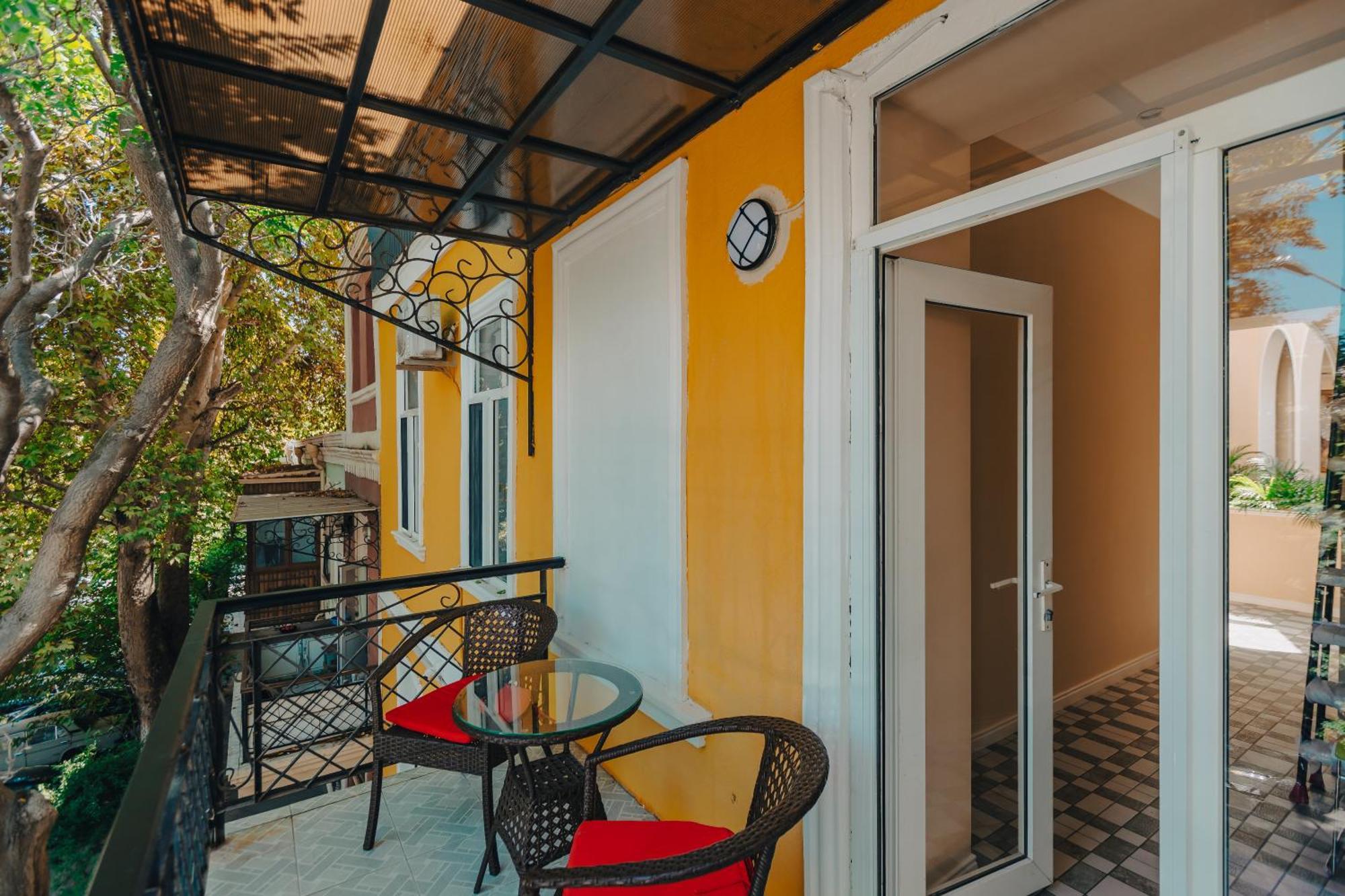 באקו Hillside City Center Hotel מראה חיצוני תמונה