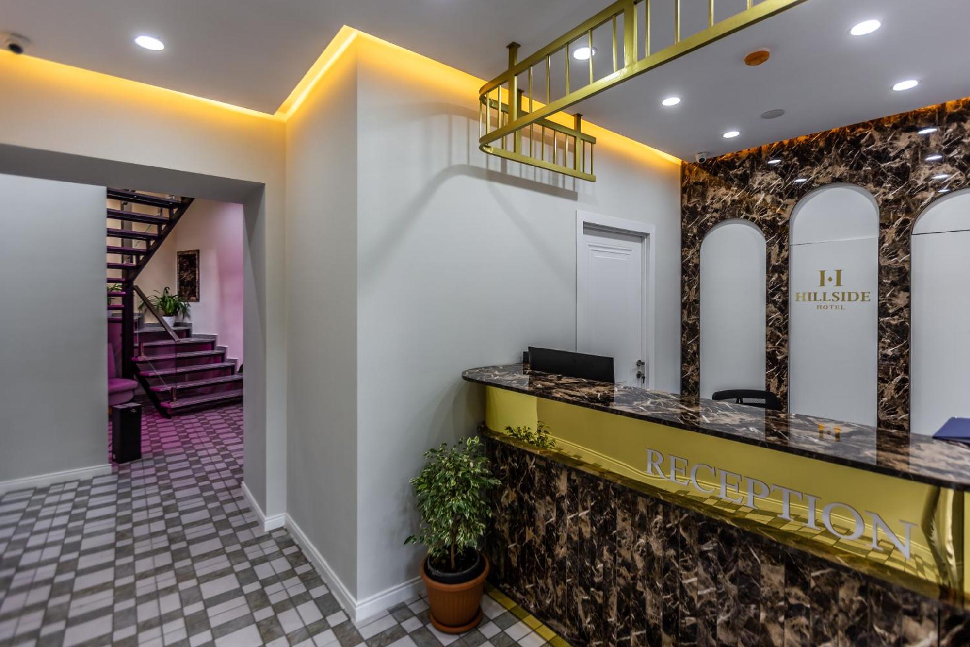 באקו Hillside City Center Hotel מראה חיצוני תמונה