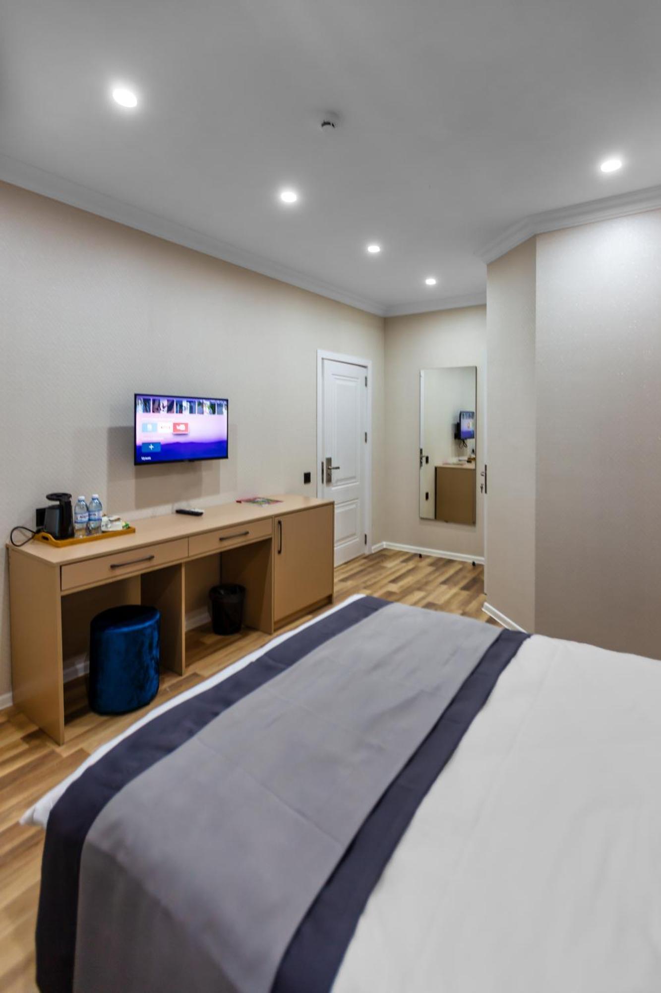 באקו Hillside City Center Hotel מראה חיצוני תמונה
