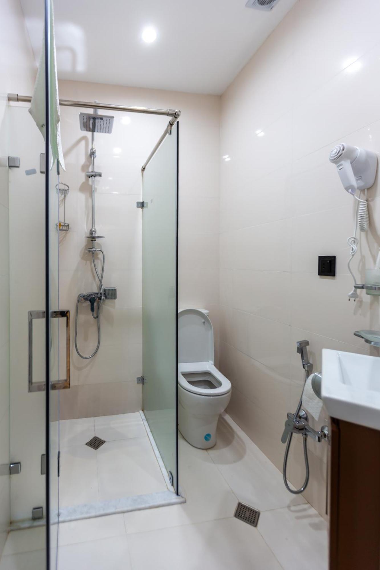 באקו Hillside City Center Hotel מראה חיצוני תמונה