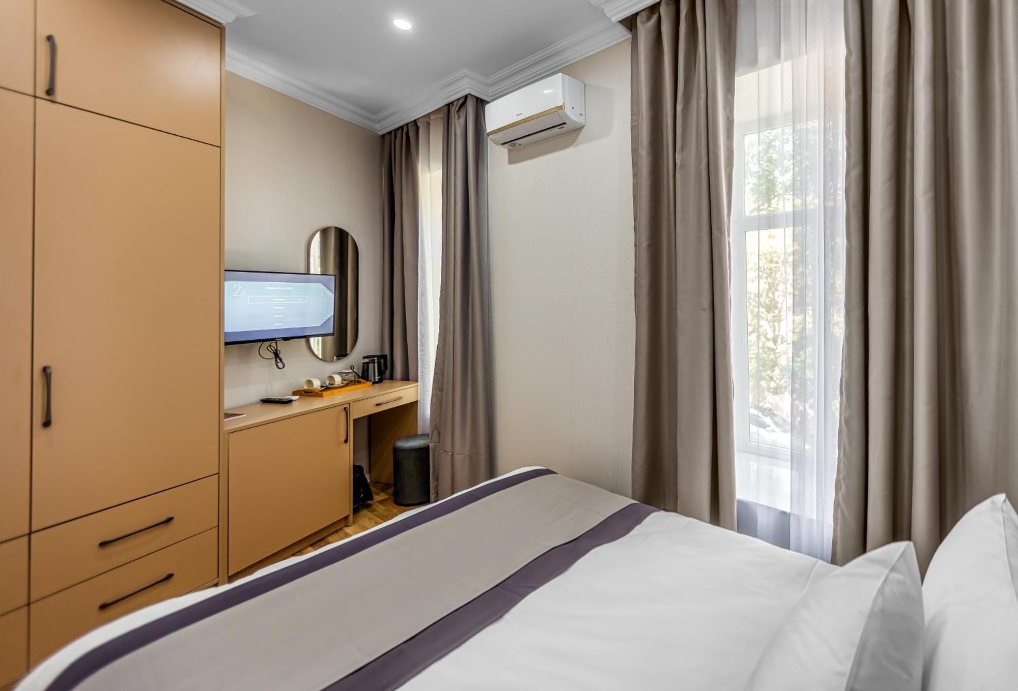 באקו Hillside City Center Hotel מראה חיצוני תמונה