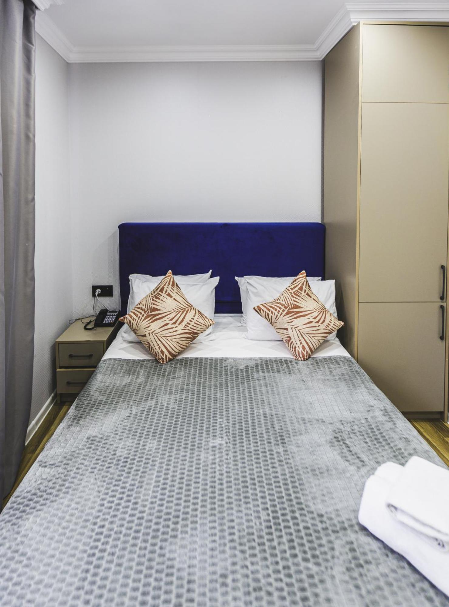 באקו Hillside City Center Hotel מראה חיצוני תמונה