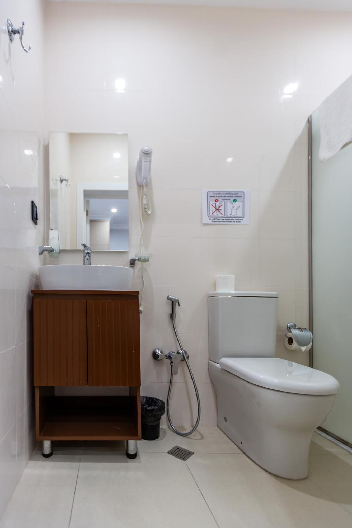 באקו Hillside City Center Hotel מראה חיצוני תמונה