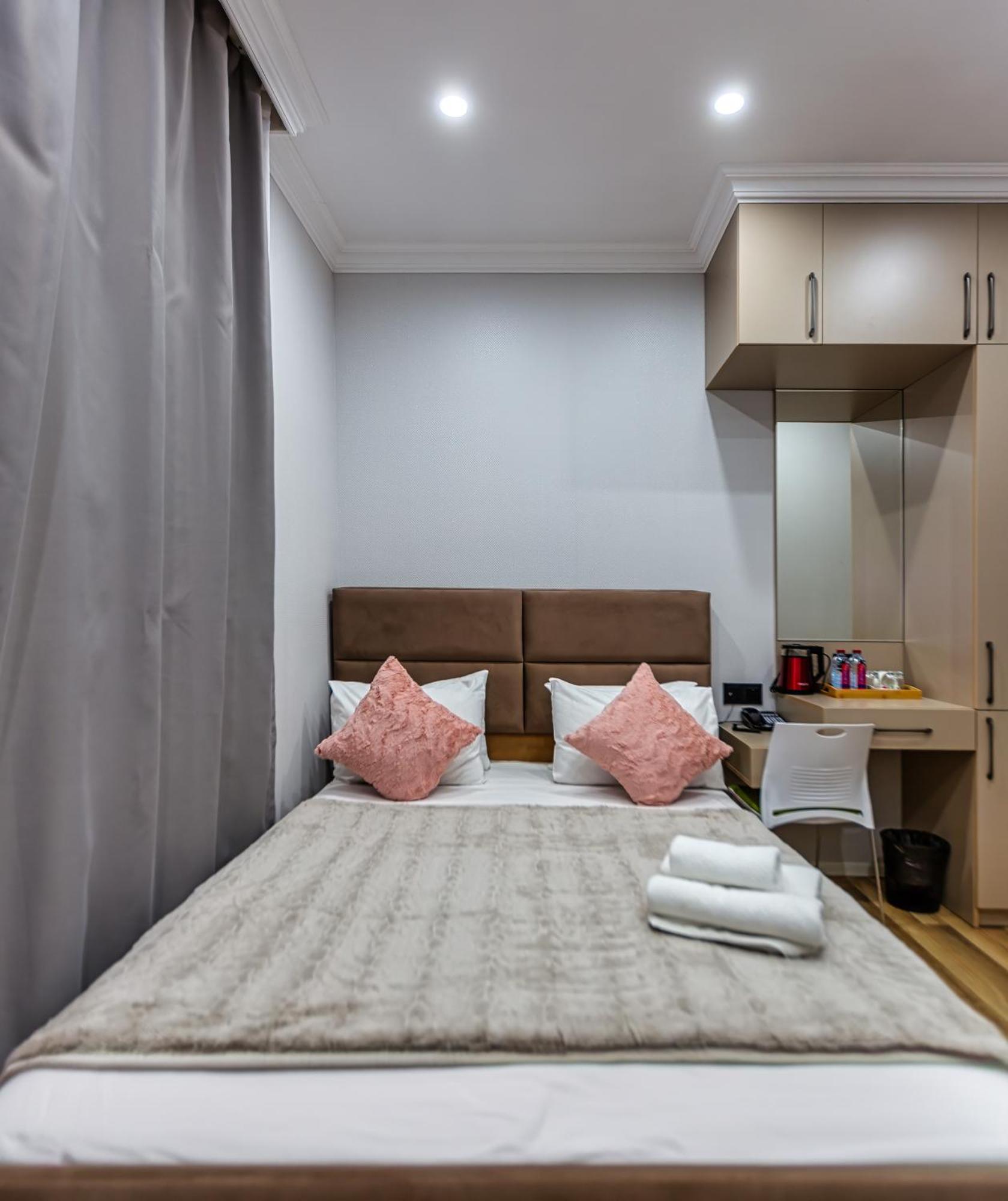 באקו Hillside City Center Hotel מראה חיצוני תמונה